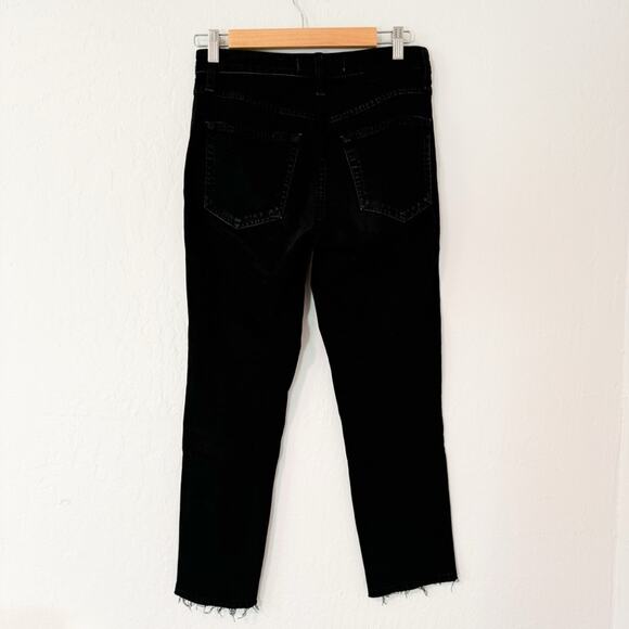 AMO High Rise Straight Leg Cropped Black - Picture 6 of 11